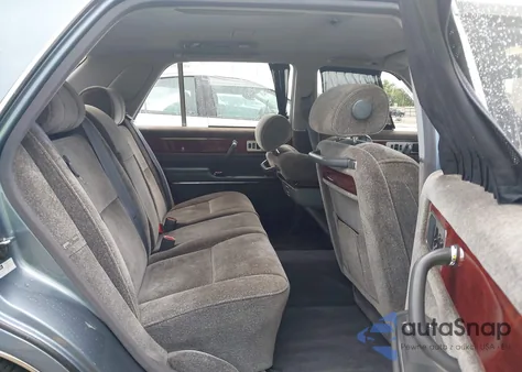 1997 Toyota Century z USA, uszkodzony, nr VIN GZG500001200